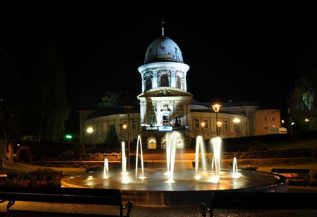 Aparthotel Zdroj Wojciech Lądek-Zdrój Exterior foto