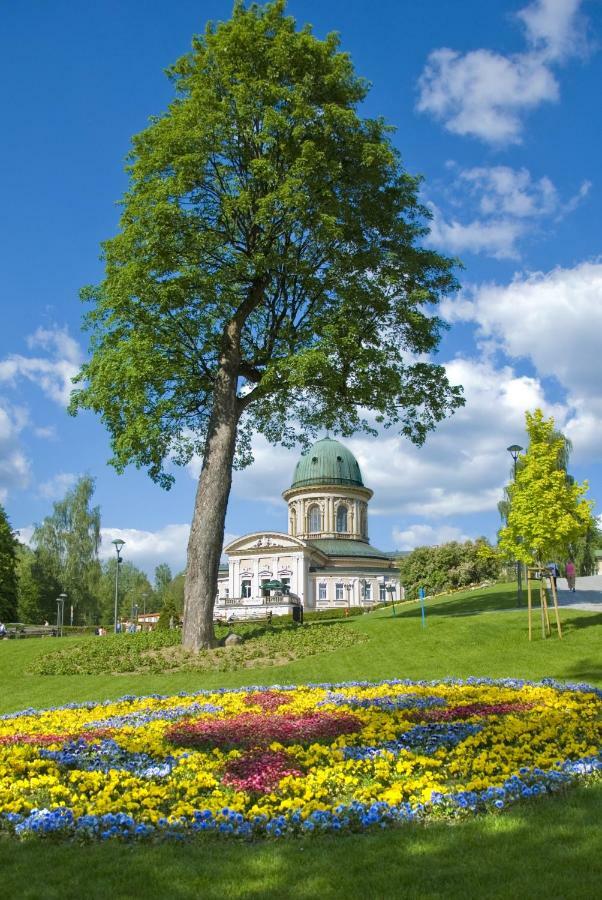 Aparthotel Zdroj Wojciech Lądek-Zdrój Exterior foto